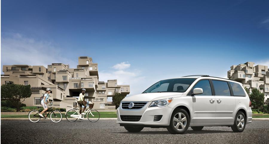  Volkswagen Routan 2009 года  (фото 47 из 80)